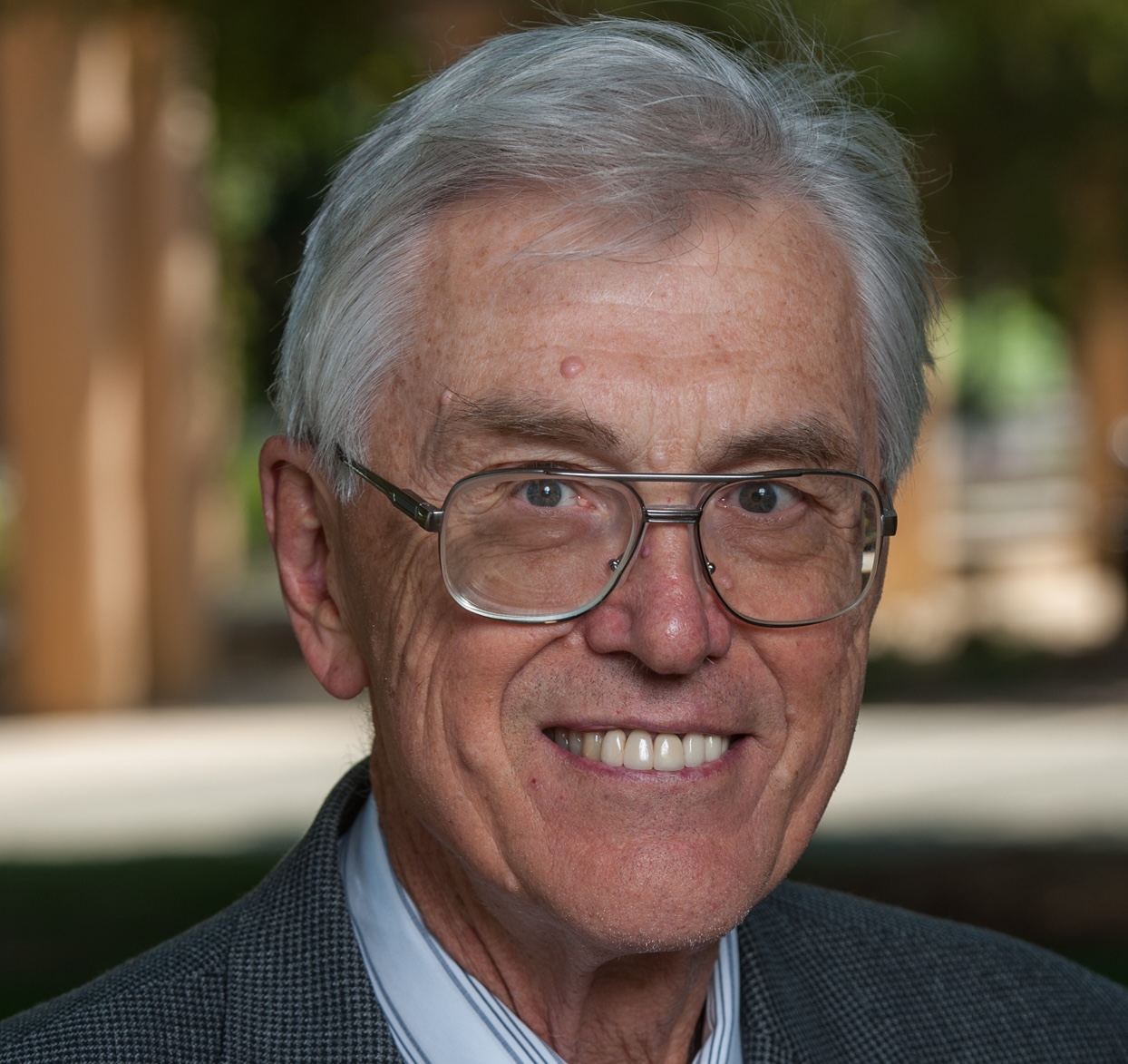 Roger Noll_headshot